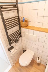 Koupelna v ubytování Bed & Bike Op Texel + 21 fotografií
