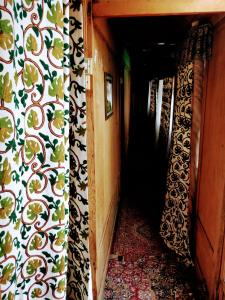 Foto dalla galleria di S Group Of Houseboat a Srinagar