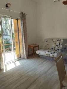 Studio en Petite Camargue tesisinde bir oturma alanı