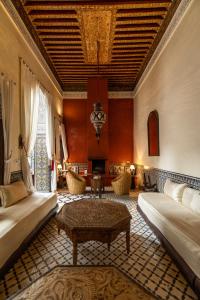 Гостиная зона в Riad Tizwa Fes