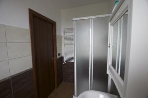 Ένα μπάνιο στο B&B La Terrazza di Frascati