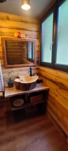 Fotografia z galérie ubytovania Chalet bois Woody proche Luchon,Peyragudes,le mourtis v destinácii Cierp