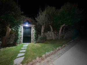 Fotografie z fotogalerie ubytování Luxury central Villa with pool and privacy v destinaci Anacapri