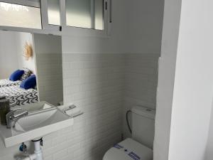 Kúpeľňa v ubytovaní Alzira bonita Apartamento D junto a Plaza Mayor, Santa Catalina