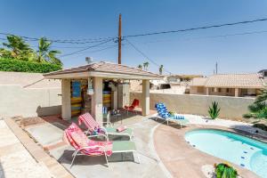 Swimmingpoolen hos eller tæt på Rhythms of Tom Tom Sparkling Pool