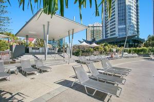 Imagine din galeria proprietății Blue Abyss - Panoramic Haven at Lavish Resort & Spa în Gold Coast
