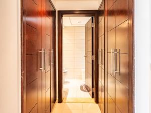 Ένα μπάνιο στο Incredible Studio In Burj View
