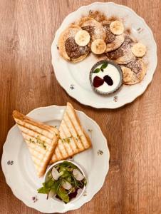Makanan di atau berdekatan apartmen