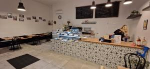 Restoran atau tempat lain untuk makan di Apartmány na Trojce