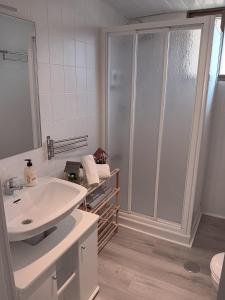 Kúpeľňa v ubytovaní PLAYA Y PISCINA Intiyan PONDOS