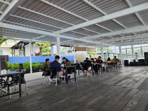 Restaurace v ubytování PURNAMA BALIGE HOTEL