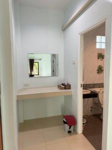 Fotografie z fotogalerie ubytování พร้อมหทัย รีสอร์ท Promhathai Resort v destinaci Ban Khlong Toei (1)