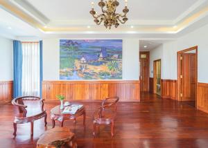 Posezení v ubytování Dieu Thong Hotel