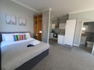 Кровать или кровати в номере Beautiful Maidstone Gem - Sleeps 2