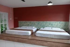 Postel nebo postele na pokoji v ubytování Aeon Tebrau Apartment Johor Bahru - By Room -
