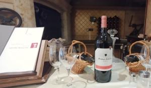 Nápoje v ubytování Hotel Conde Ansúrez By Almia Hoteles