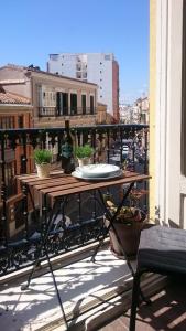 Ein Balkon oder eine Terrasse in der Unterkunft Urban Hipster 2