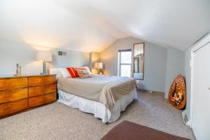 The Peak Mt Washington - Large 2bd Apt w A View客房内的一张或多张床位
