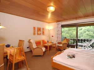 Posezení v ubytování BELVEDERE Appart & Chalet - Ihr Zuhause auf Zeit am Edersee - Ihr Geschenk die GästeCard GrimmHeimat
