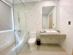 Koupelna v ubytování The Luxe Hotel Châu Đốc