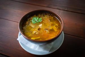 Φαγητό σε αυτό το ξενοδοχείο ή κάπου εκεί κοντά