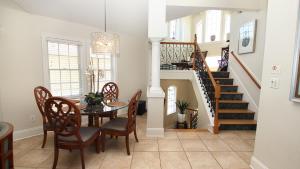 Fotografie z fotogalerie ubytování KD2, Grande Luxxe- Oceanfront, 11 BRs, Pool, Theater Rm, Elev, Game Rm v destinaci Kill Devil Hills