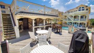 Balkón nebo terasa v ubytování KD2, Grande Luxxe- Oceanfront, 11 BRs, Pool, Theater Rm, Elev, Game Rm
