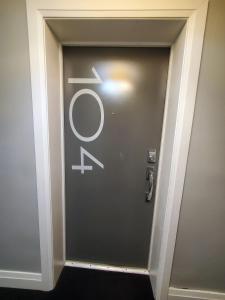 Fotografie z fotogalerie ubytování *NEW: Stylish Wortley 1BR Suite v destinaci London