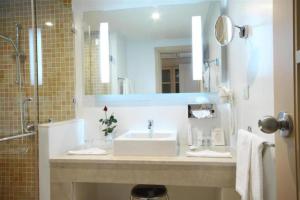Concorde Sfax Centre的一间浴室