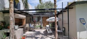 Αίθριο ή υπαίθριος χώρος στο 166 1/2