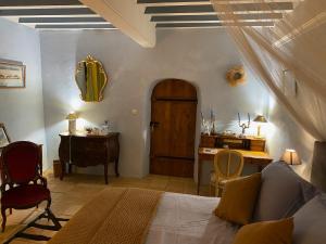 Ruang duduk di Manoir du Bouyssou