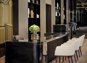 Ein Sitzbereich in der Unterkunft art'otel Zagreb, Powered by Radisson Hotels