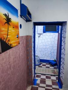 Een badkamer bij Old Style Beautiful Home in Medina Kdima - Asilah