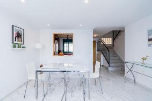 Billede fra billedgalleriet på 4 Bed Duplex with Stunning Sea Views i Benalmádena