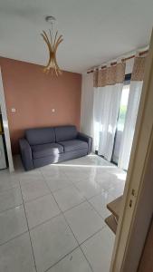 A seating area at La Kay Cassi