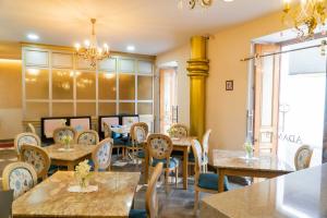 Posezení v ubytování Adamas House Hotel Boutique