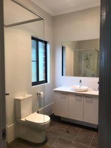Ένα μπάνιο στο Nannup Rise Holiday Home