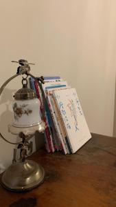 The library in the homestay