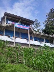 Fotografie z fotogalerie ubytování Hotel O Puri Azzura Danau Ranau Near Danau Ranau Pusri v destinaci Jepara