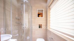 Fotografie z fotogalerie ubytování Stylish Corner Maisonette - Sunflower v destinaci Birkirkara