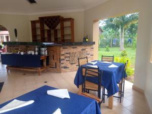 Restoran atau tempat makan lain di Lycklama Guesthouse
