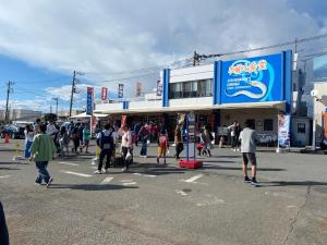 Hosté ubytování Minato Oasis Numazu / 沼津観光の中心、伊豆観光の拠点に好立地！沼津港に位置し交通・飲食・コンビニ等至便です！