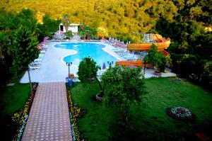 Bazén v ubytování Magic Sun Hotel nebo v jeho okolí