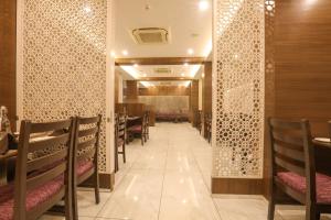 Posezení v ubytování IRA by Orchid, Nashik + 33 fotografií