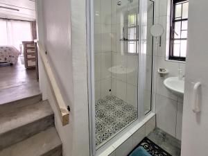 Koupelna v ubytování High Level Self Catering Agulhas