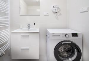 Fotografie z fotogalerie ubytování Apartmány Myslivna v destinaci Ostrov