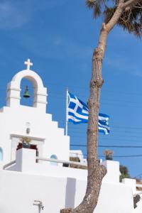 Foto da galeria de Porto Mykonos em Míconos