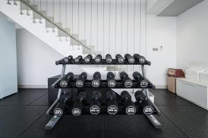 Fitness centrum a/nebo fitness zařízení v ubytování Noden Hotel & Apartment