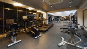Fitness centrum a/nebo fitness zařízení v ubytování Noden Hotel & Apartment