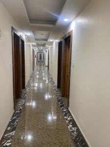 Mynd úr myndasafni af Hotel Zoon Dabb Srinagar airport kashmir í Srinagar